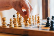 如何合理安排养老金的计算与规划？这种规划有哪些挑战？