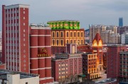 青岛啤酒市值两年蒸发800亿,券商纷纷下调盈利预测,新任董事长姜宗祥能否破局?