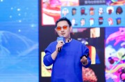 艺术家宋洋:通过元宇宙的方式,建立中国当代艺术家和全球文化的连接 艺术家宋洋:通过元宇宙的方式,建立中国当代艺术家和全球文化的连接