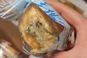 315在行动|三只松鼠发霉面包引关注 代工生产缺陷暴露品控不足